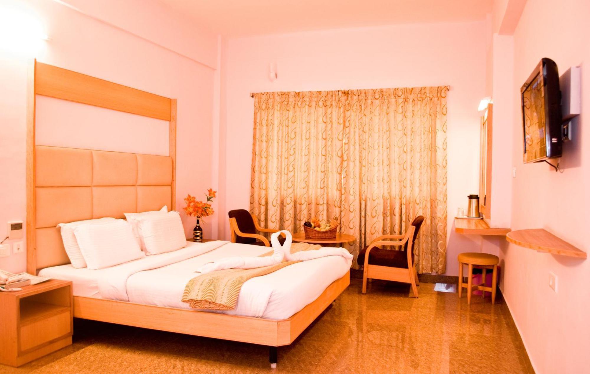 Hotel Rajadhane Madurai Esterno foto