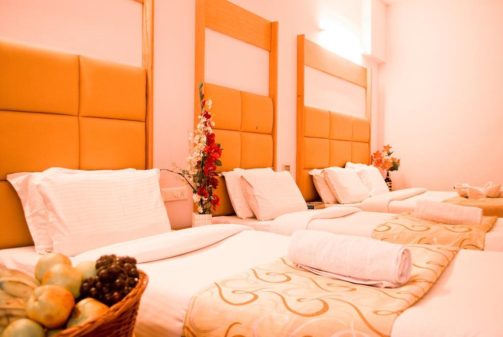 Hotel Rajadhane Madurai Esterno foto