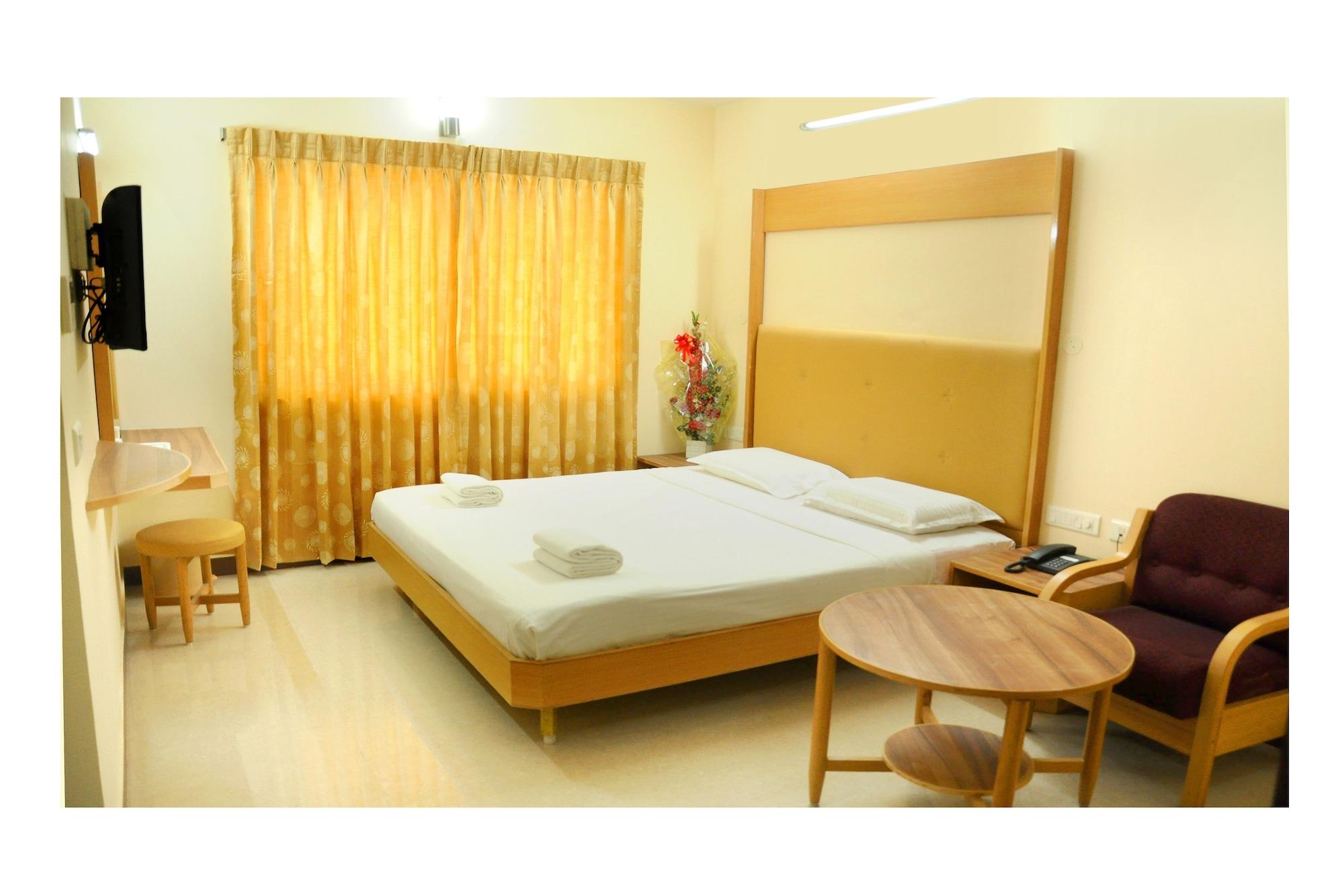Hotel Rajadhane Madurai Esterno foto