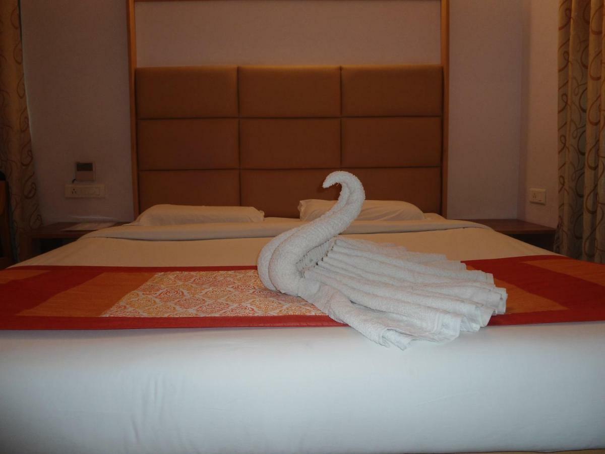 Hotel Rajadhane Madurai Esterno foto
